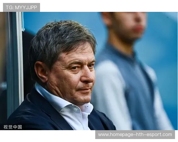 R.I.P，塞尔维亚联赛一主教练比赛中途突发心脏病离世，塞尔维亚 球员