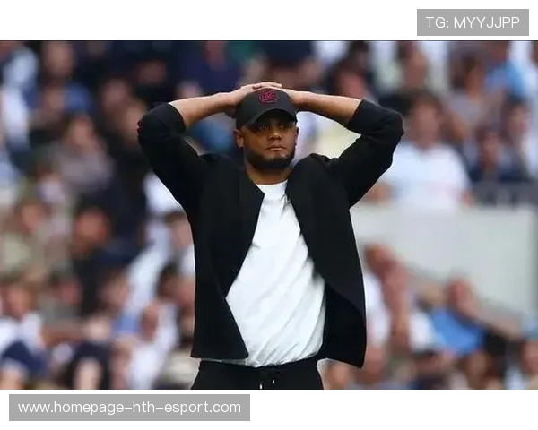 孔帕尼6连胜势头猛，世俱杯冠军遭遇挫败，神锋梅开二度，孔帕尼什么水平