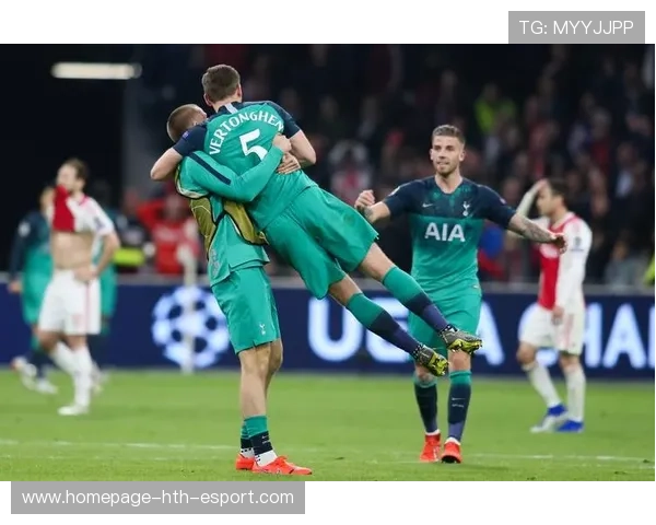 补时读秒绝杀破门⚽全场瞬间沸腾